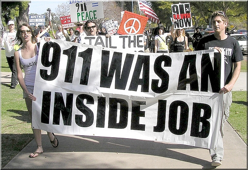 911